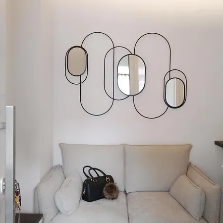 2 Bedroom Awesome In Appartamento *