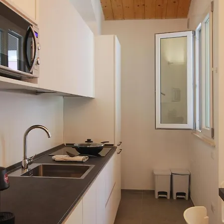 Apartman 2 Bedroom Awesome In *