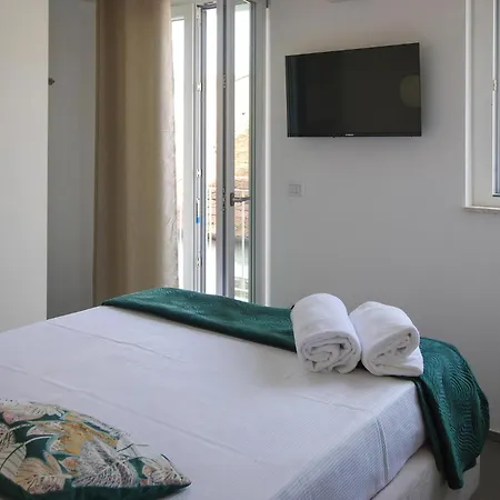 2 Bedroom Awesome In Civitanova Marche