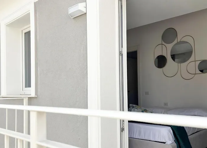 Appartamento 2 Bedroom Awesome In *